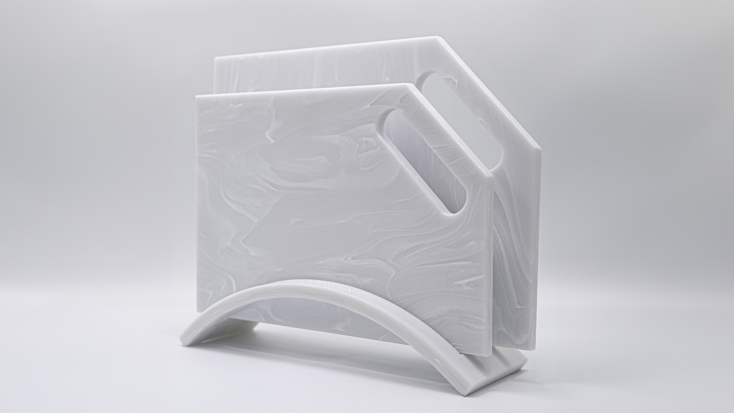 Velcorian Onyx Chopping board